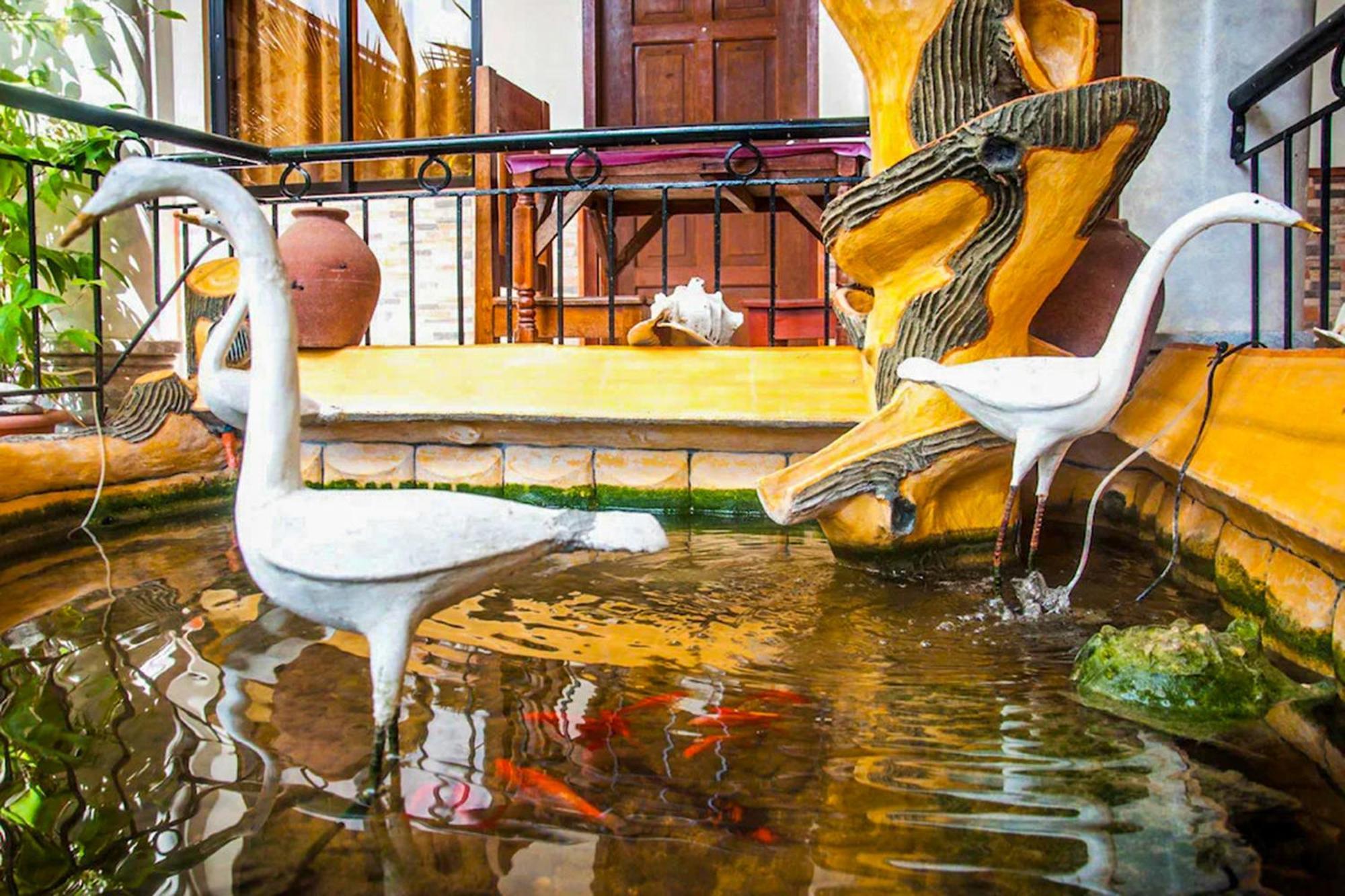 Mbg Travellers Inn Powered By Cocotel Puerto Princesa Exterior foto
